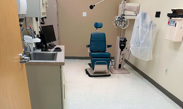Strip-And-Wax-Exam-Room